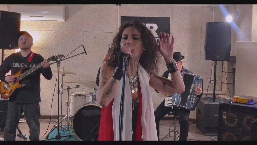 Live Band
