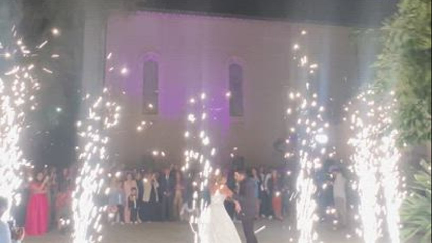Ballo sposi con fontane luminose