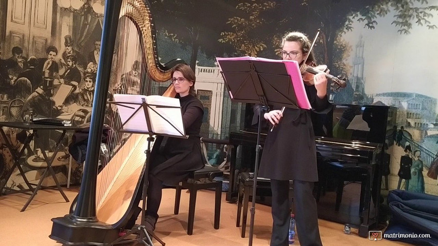 Aperitivo, Arpa e Violino