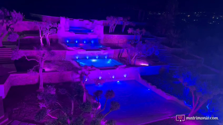 White club Pool