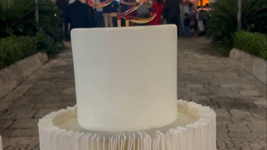 Wedding Cake table