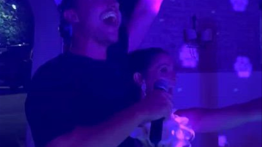 A&V