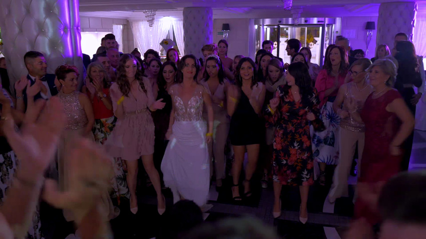 Una sposa animatrice al Tiffany 