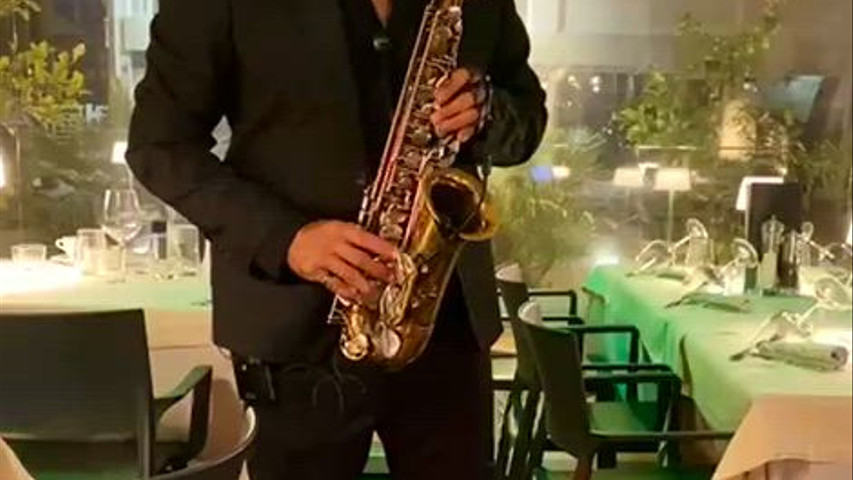 Saxomatic