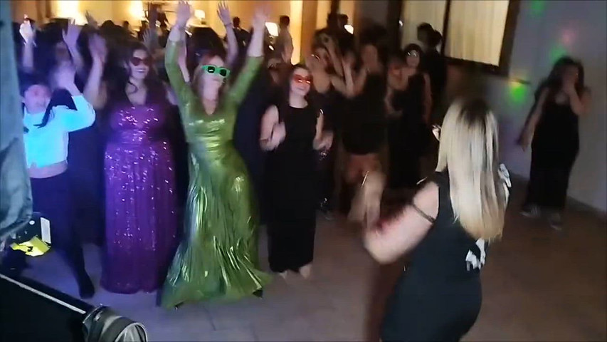 Piccolo Flash  mob per i 18 esimi 