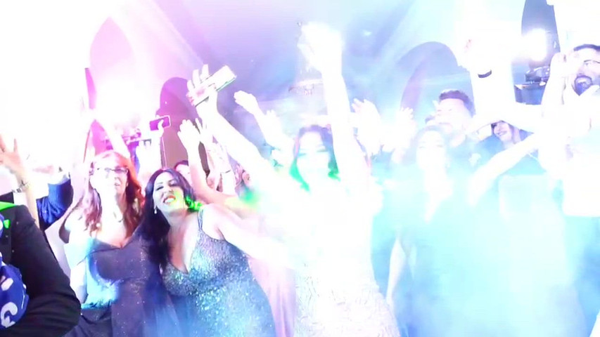 DJ SET LIVE SHOW TIME