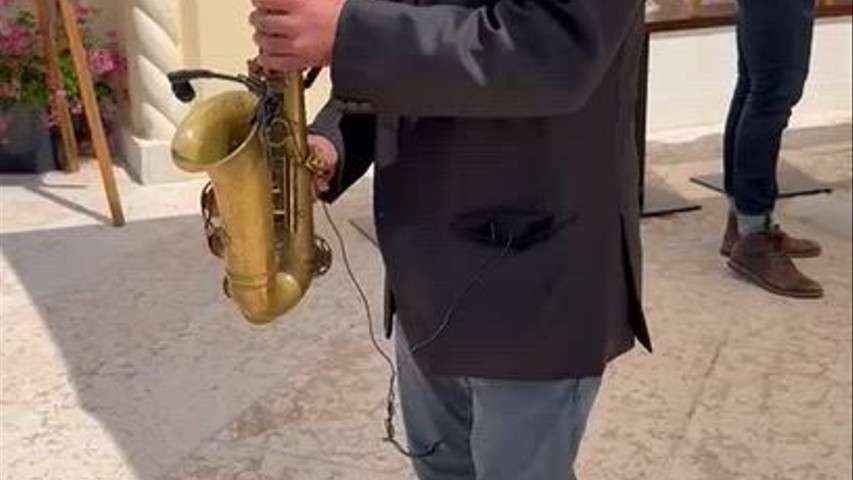 Sax live