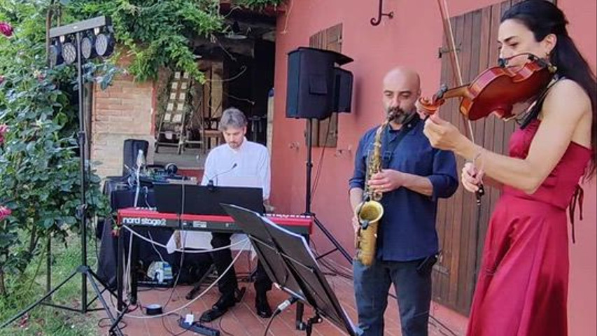 ArToMusic sax live & Dj set