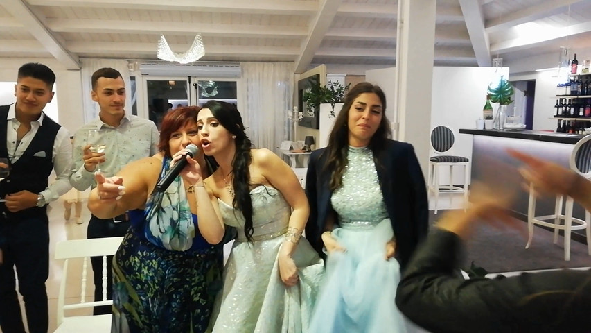 KARAOKE DIECI RAGAZZE