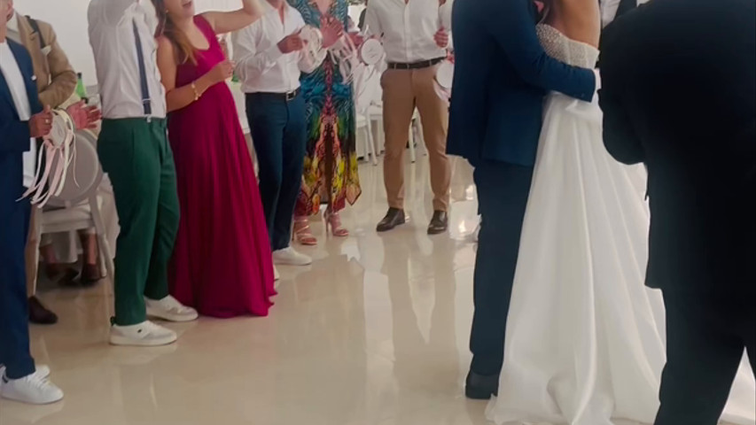 One More - Wedding 2024 - Abbracciame