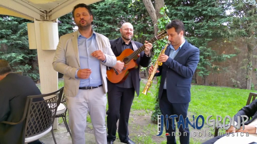 Musica-Matrimoni-Napoli-JitanoGroup-Anema e core-Chitarra, Sax soprano e voce maschilejitano