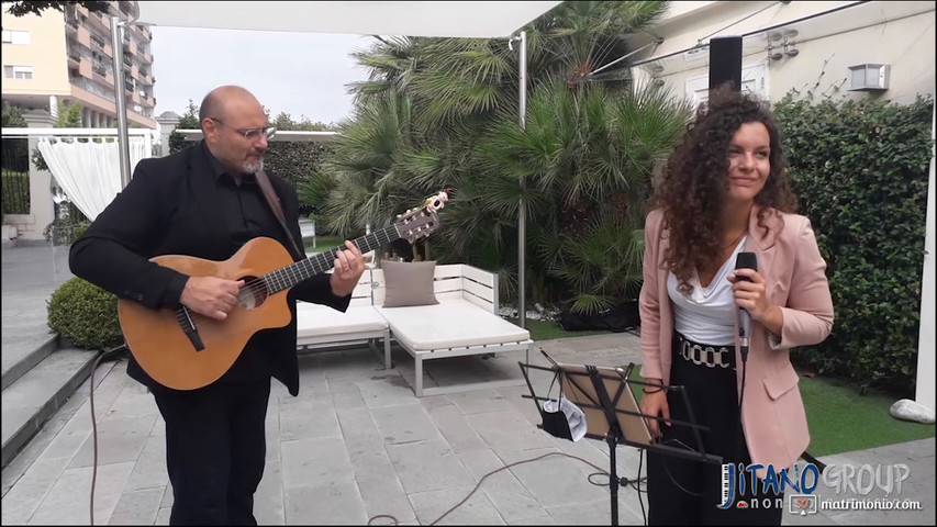 Musica-Matrimoni-Napoli-Somewhere over the rainbow - Chitarra e voce femminile Unplugged - Jitanogroup - Non solo musica 