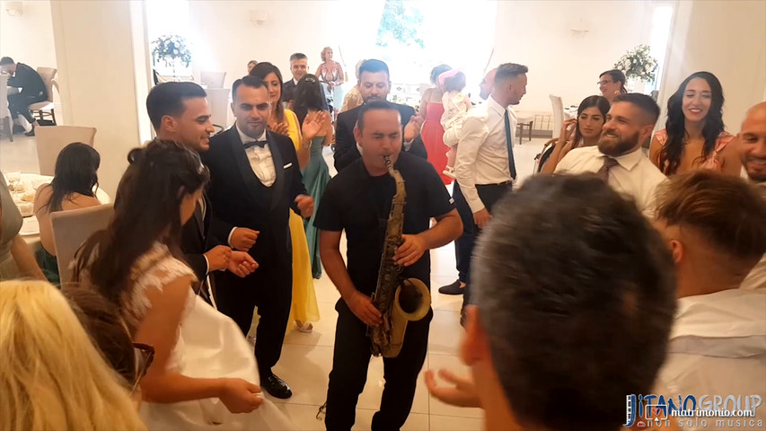 Musica-Matrimonio-Villa Andrea d'Isernia-Sax show - Jitanogroup-non solo musica 