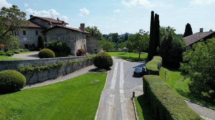 Castello di Cernusco Lombardone 