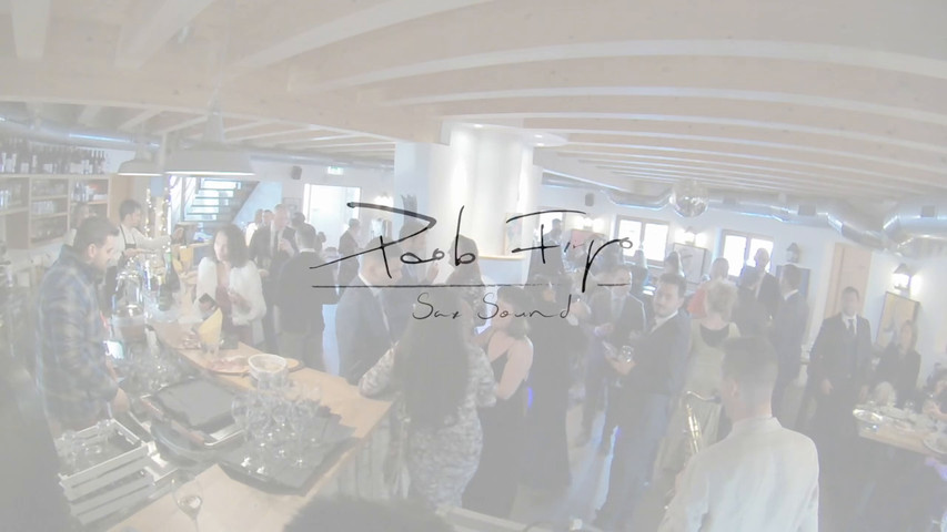 Aperitif DJ set & live sax