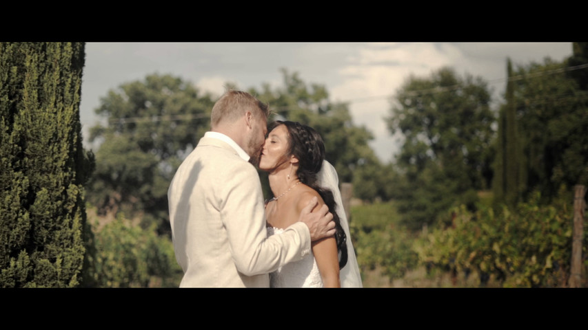 Un amore dall’Africa alla Toscana: il matrimonio di Carl e Allegra