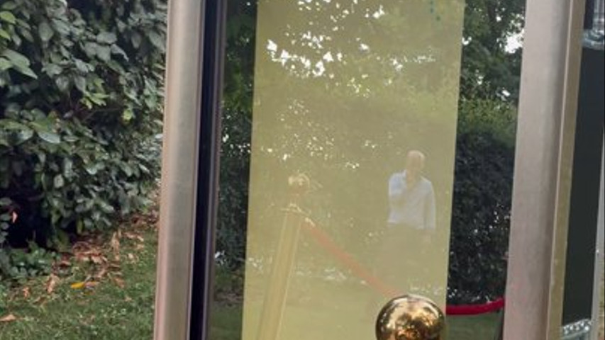 Dimedia Studio Selfie Mirror